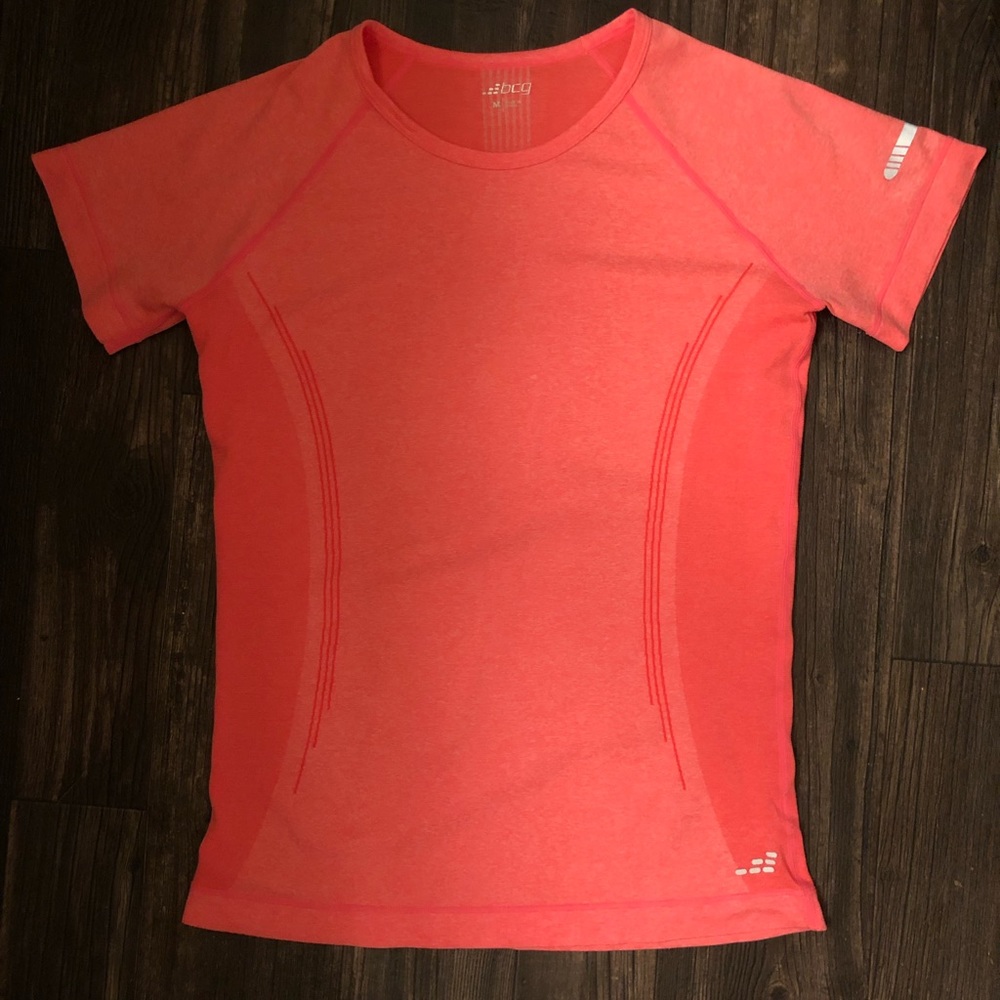 Coral colored workout shirt medium